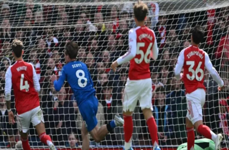 Premier League : Arsenal surpris par Bournemouth et relance la course au titre